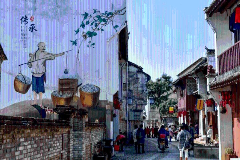 年轻人说说，你更愿意去一线城市打拼，还是留在二三线老家？游戏画面